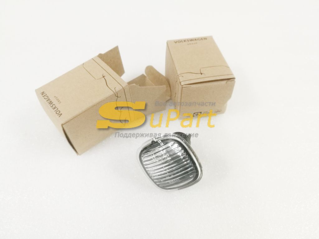 Повторитель поворота Skoda Rapid (2012-2017) в крыло левый = правый / VAG