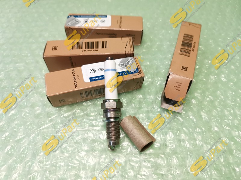Свеча зажигания VW Polo (2015- ) Rapid (2013- ) / VAG (04C905616)