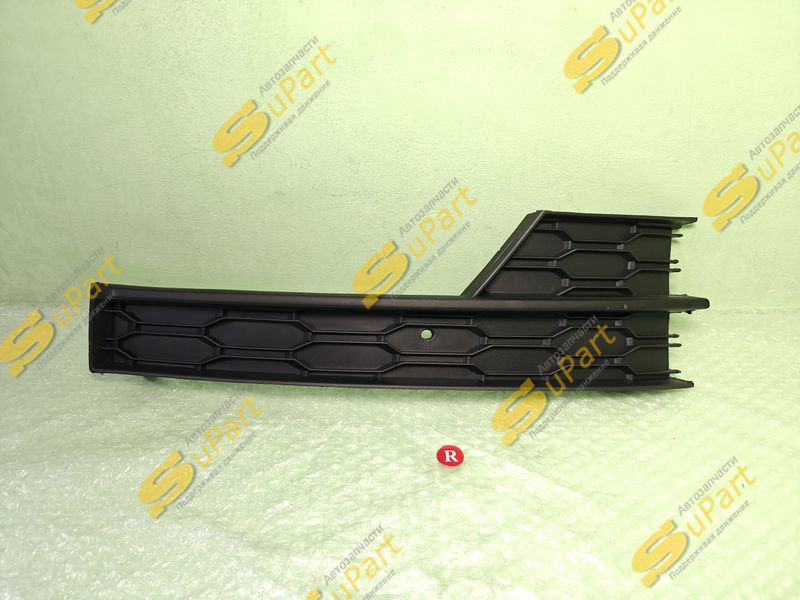 Накладка (рамка) ПТФ Skoda Octavia (2017-2020) правая / SAT